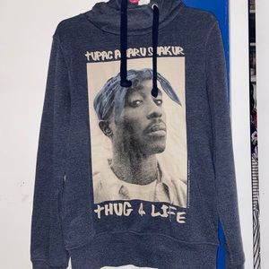 Tupac Hoddie